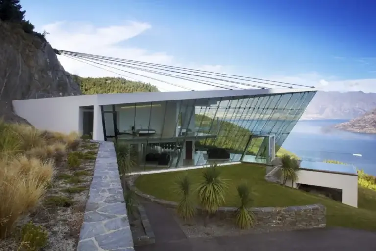 Top Structural Glass Options: The Ultimate Engineering Guide